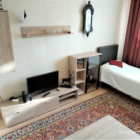 Ruudu Kulaliskorter Apartamento Pärnu