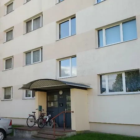 Ruudu Kulaliskorter Apartamento Pärnu